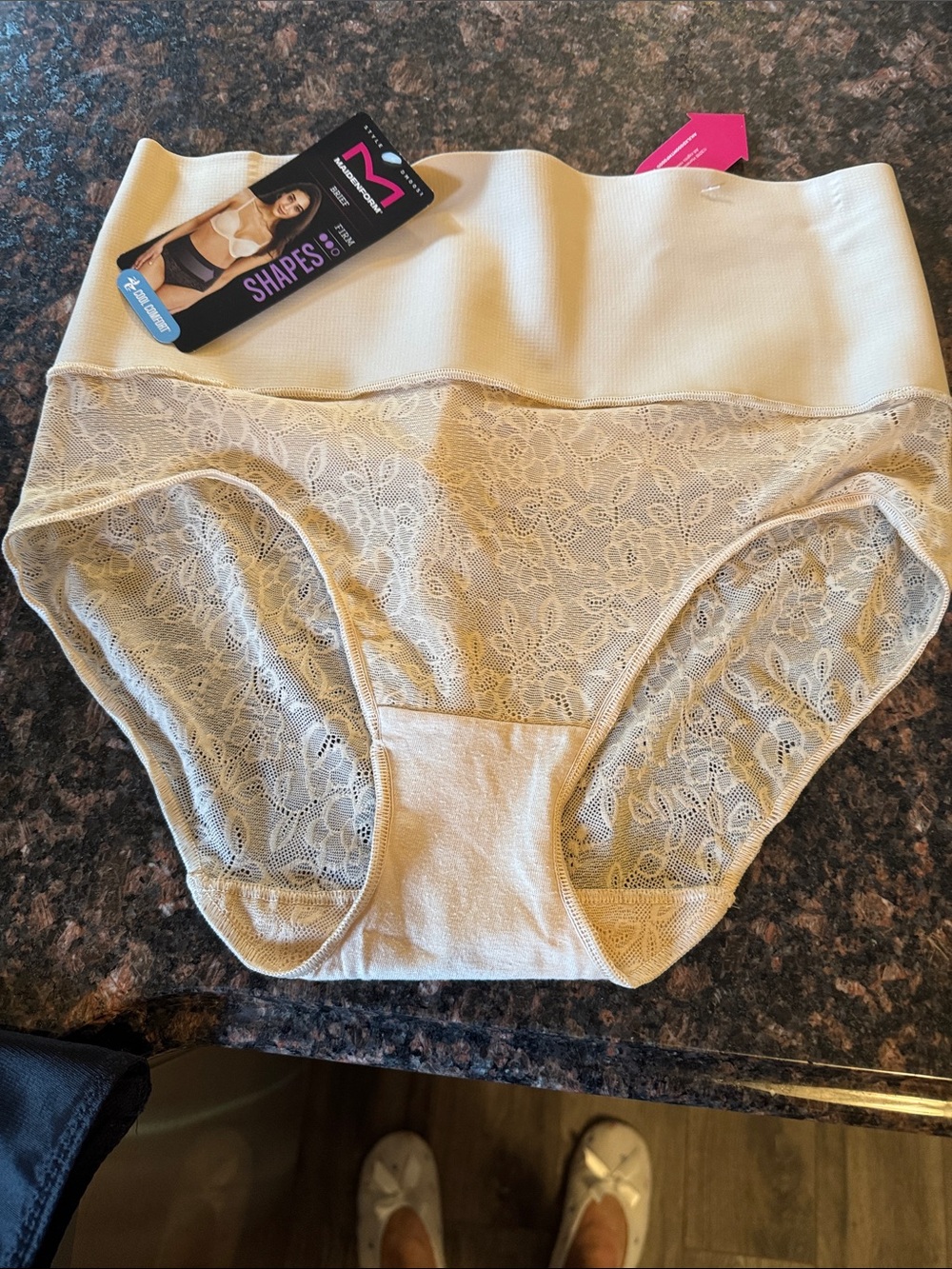 Maidenform Shapes High-Waist Lace Control Brief - Cream